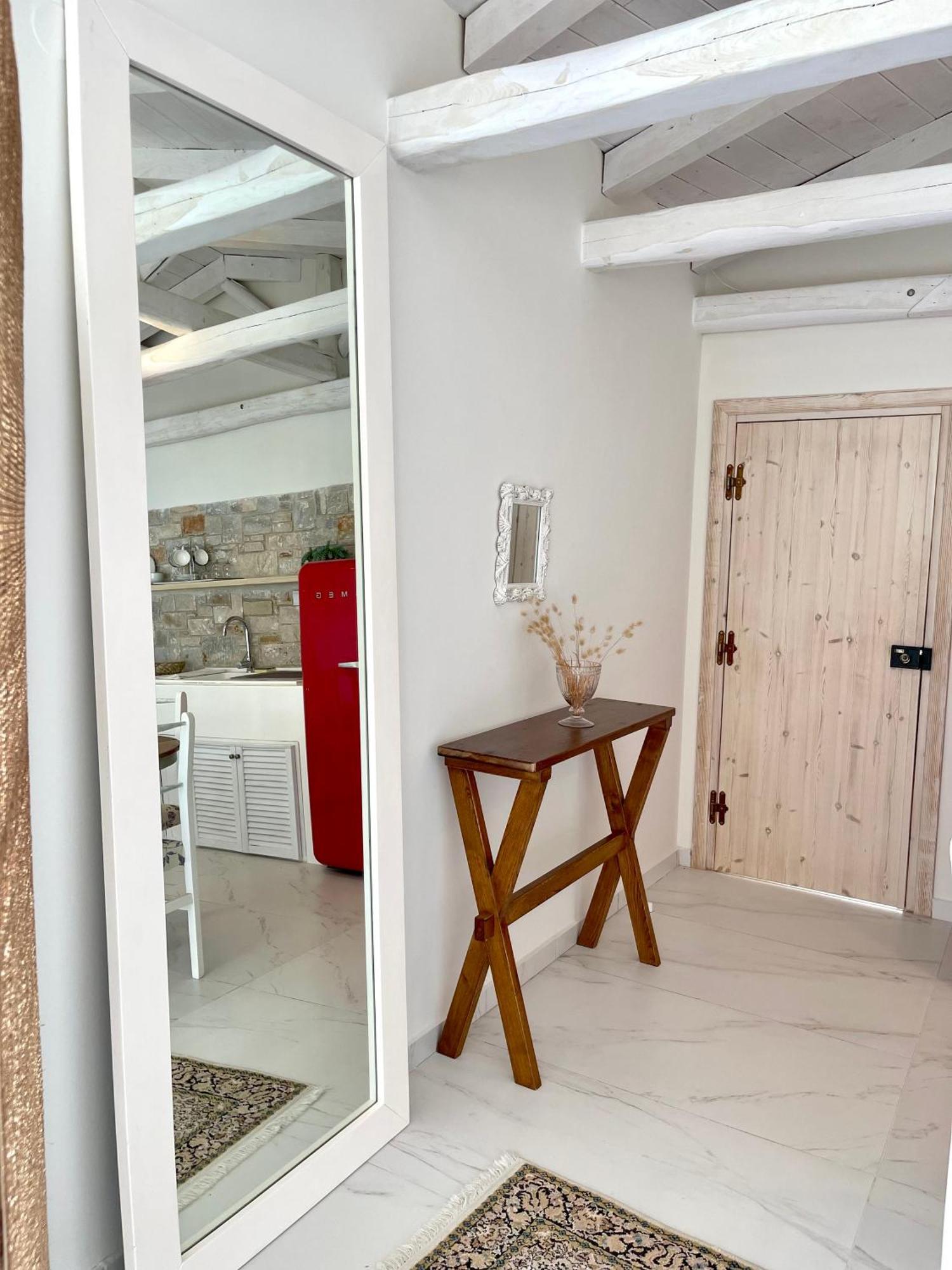 Mare Monte Small Boutique Hotel Chrisi Ammoudia Rum bild